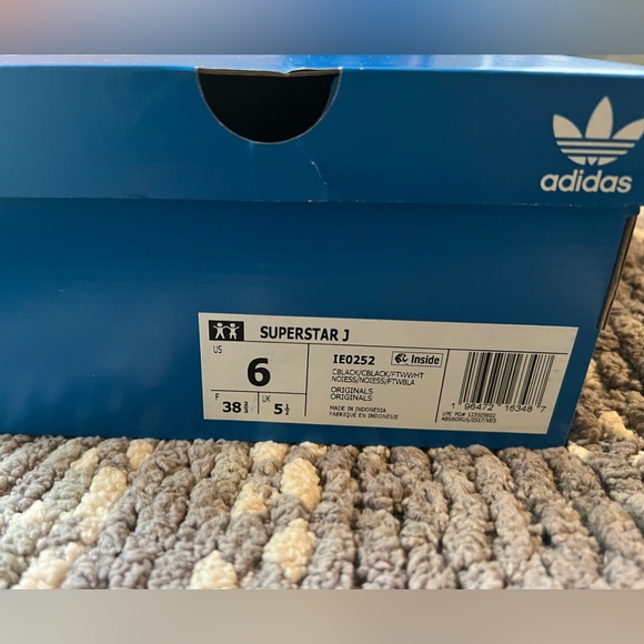 🚨Adidas Originals —James Jarvis - Picture 2 of 6